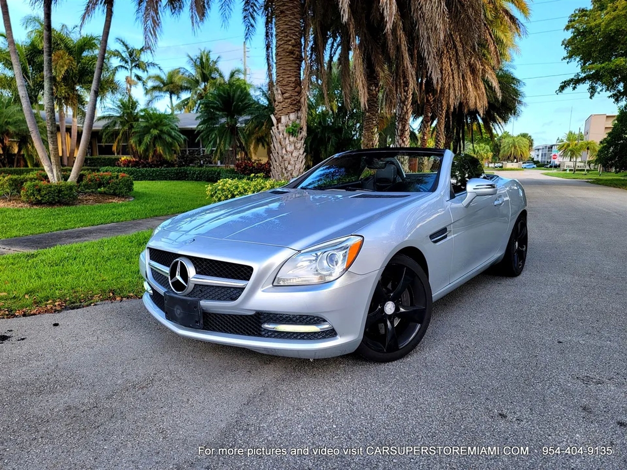 Mercedes-Benz SLK  2012