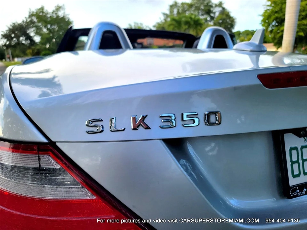 Mercedes-Benz SLK  2012