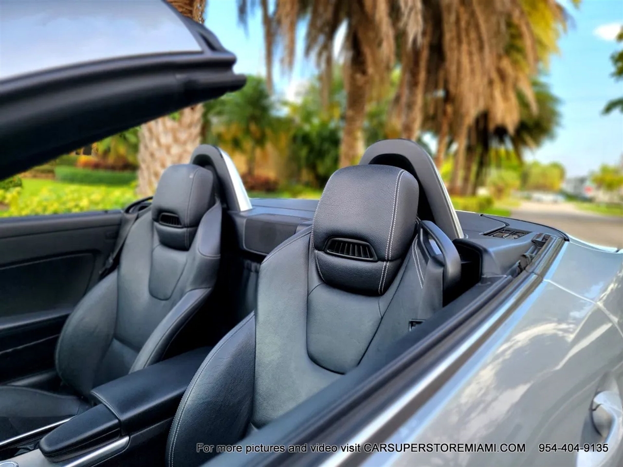 Mercedes-Benz SLK  2012