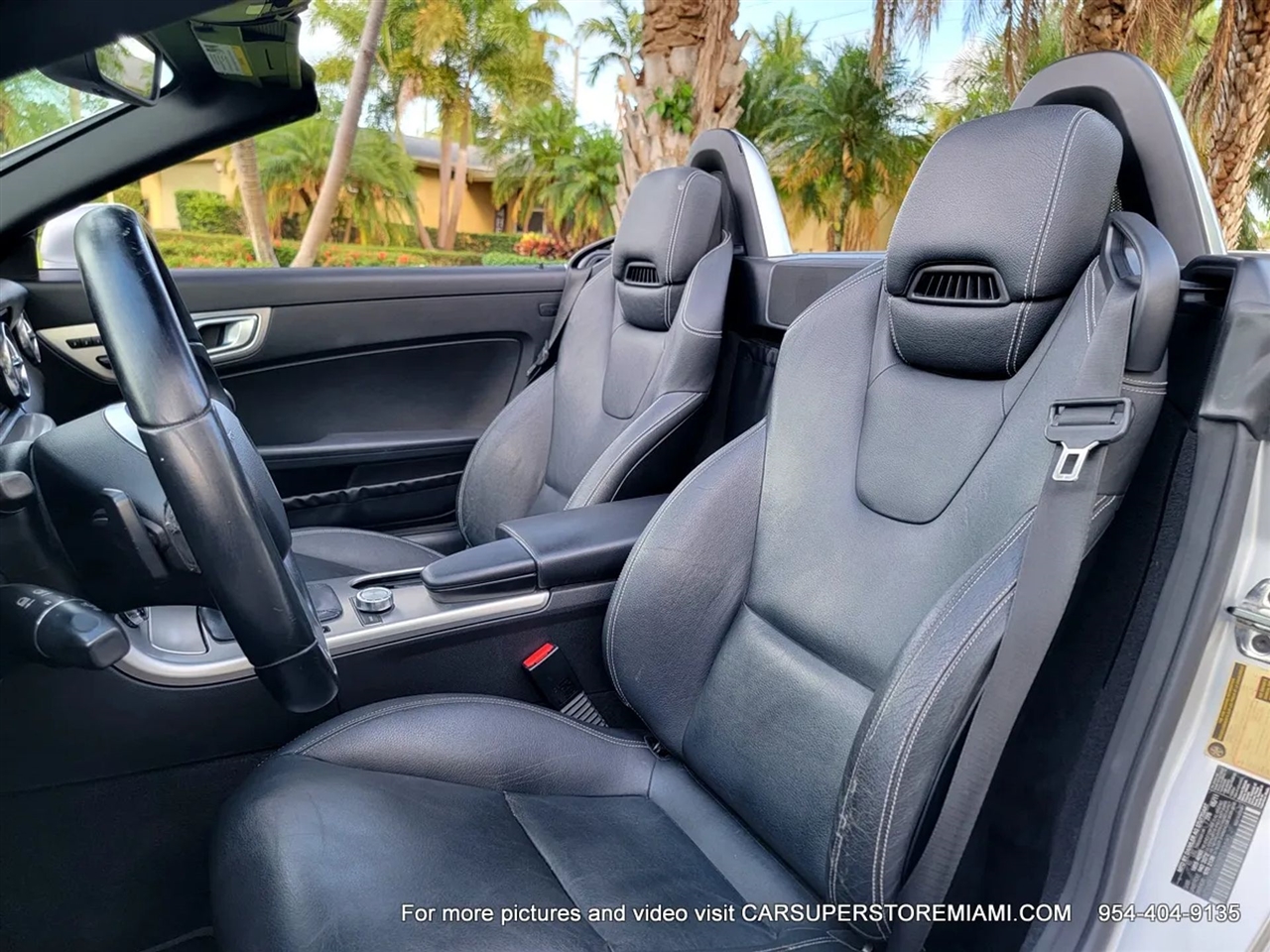 Mercedes-Benz SLK  2012