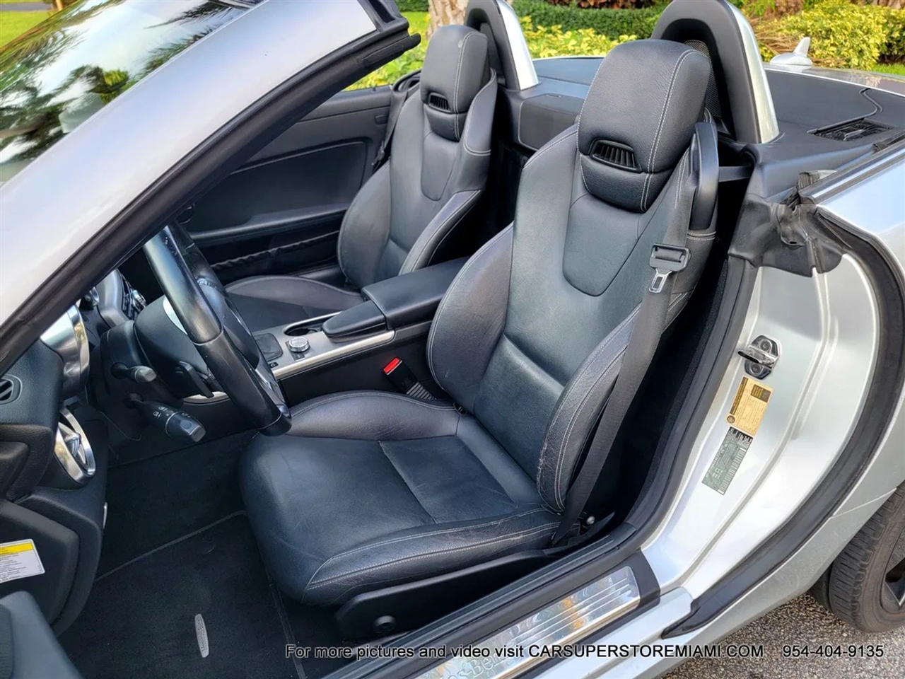 Mercedes-Benz SLK  2012