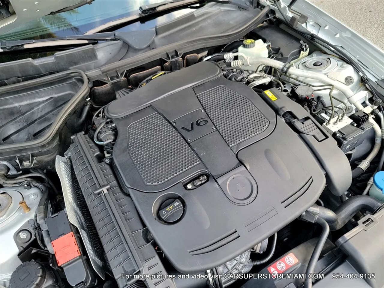 Mercedes-Benz SLK  2012