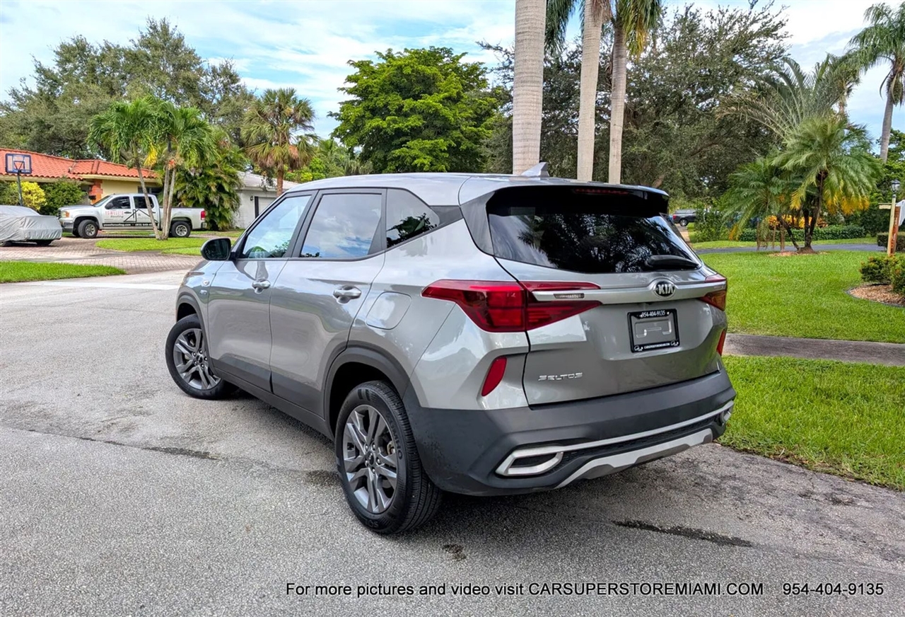 Kia Seltos  2023