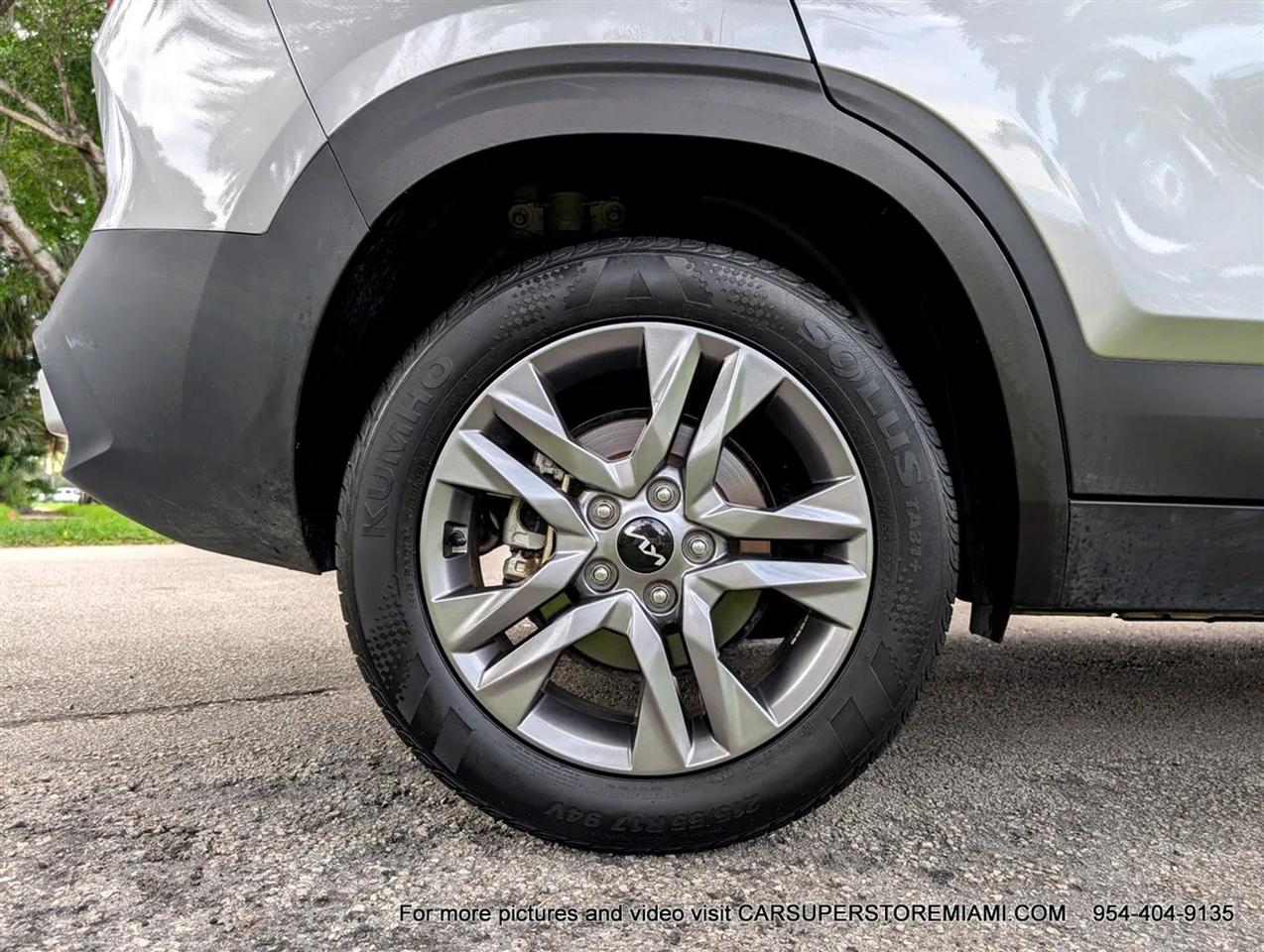 Kia Seltos  2023
