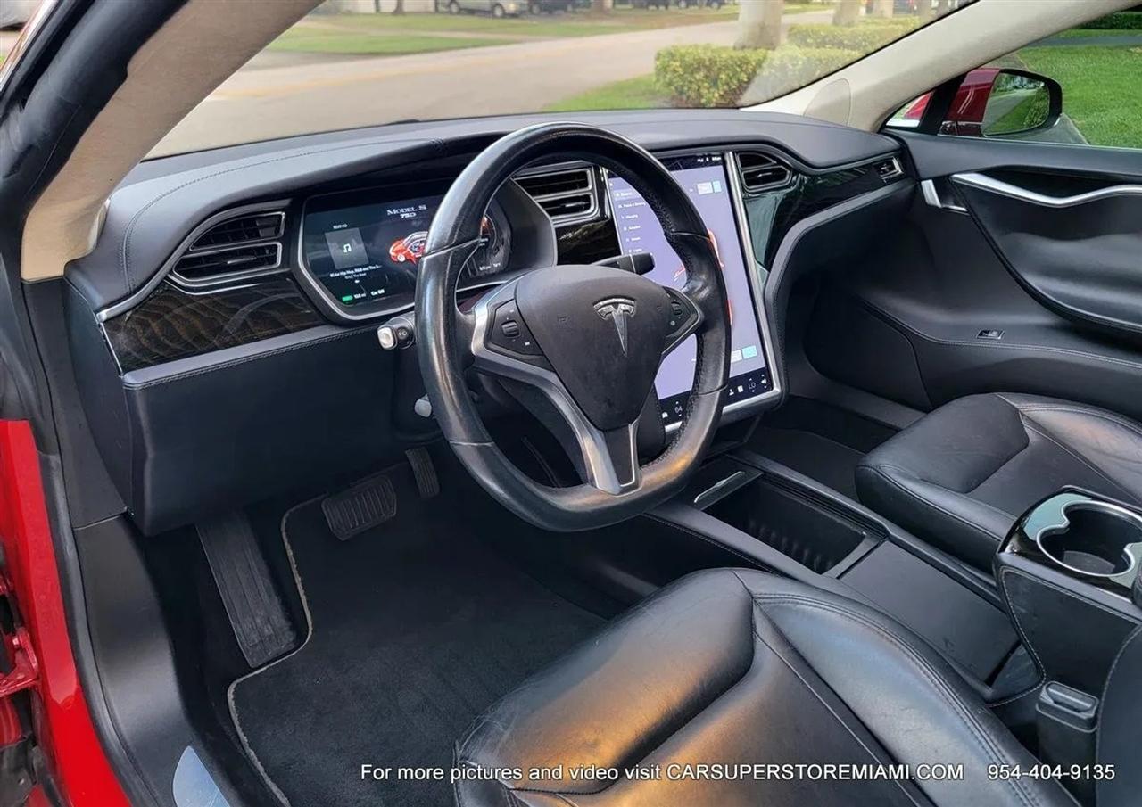 Tesla Model S  2016