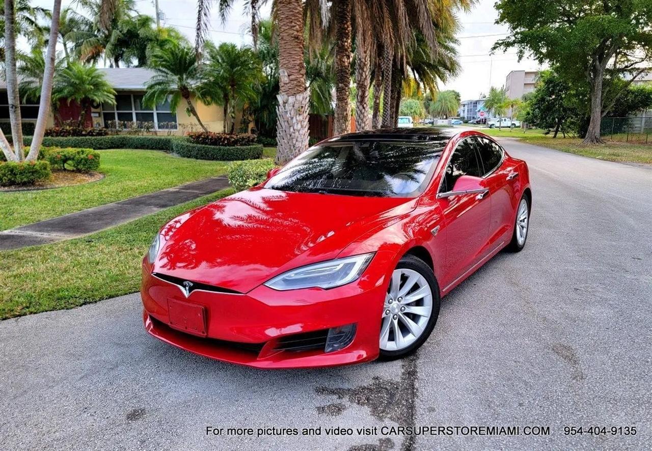 Tesla Model S  2016