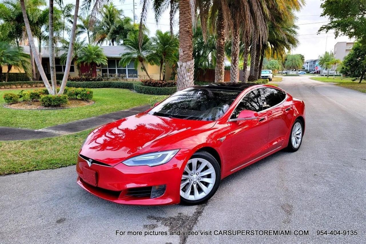 Tesla Model S  2016