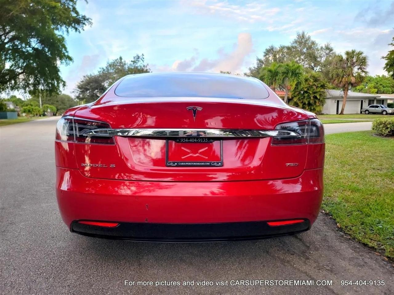 Tesla Model S  2016