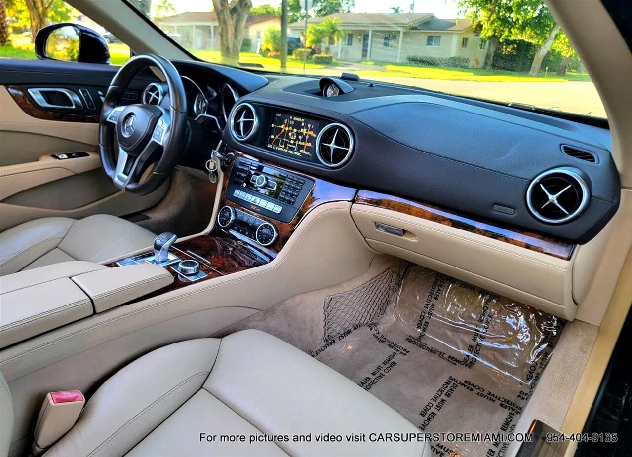 2015 Mercedes Benz SL 400 photo 4