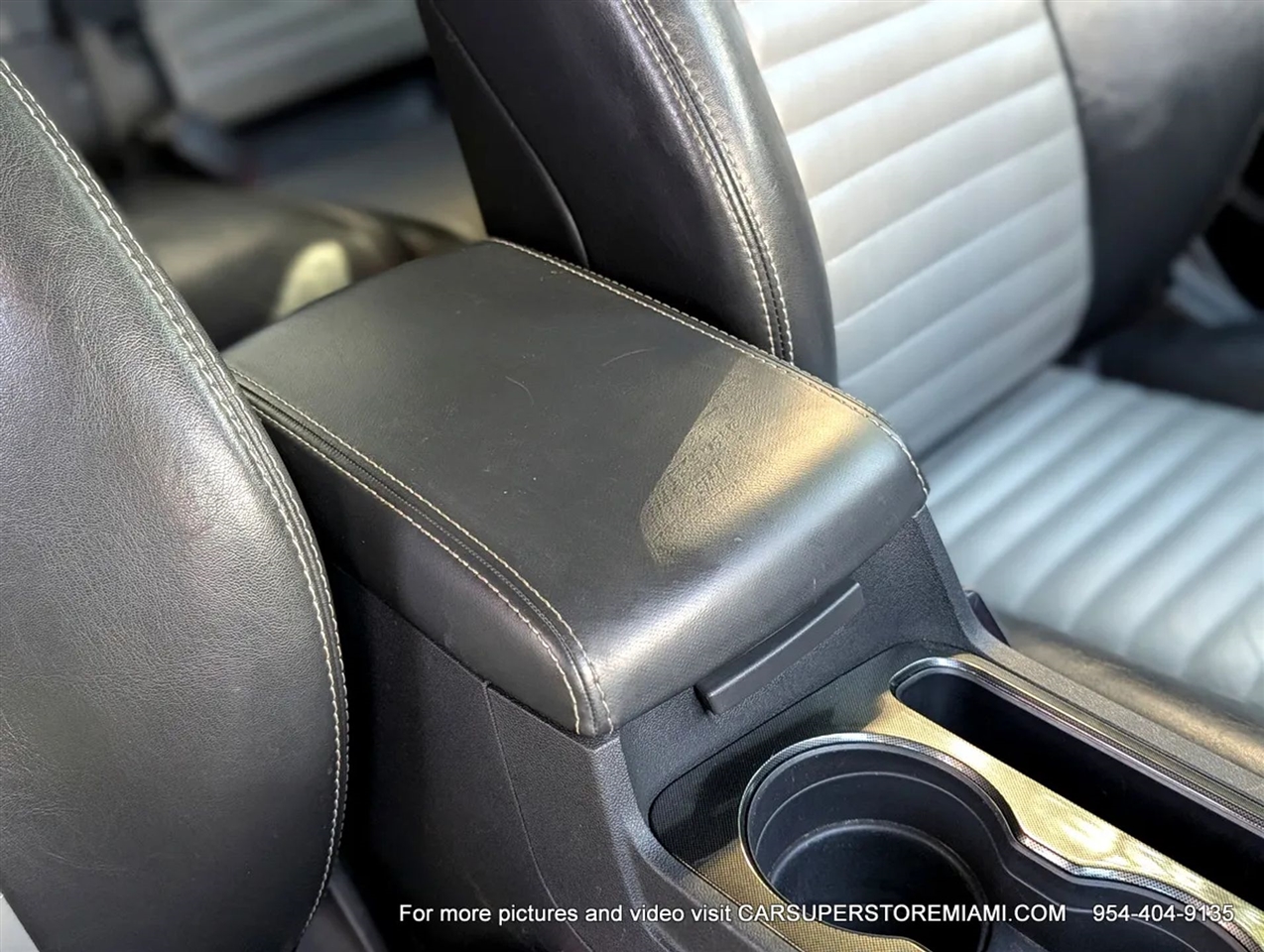 Dodge Challenger  2009