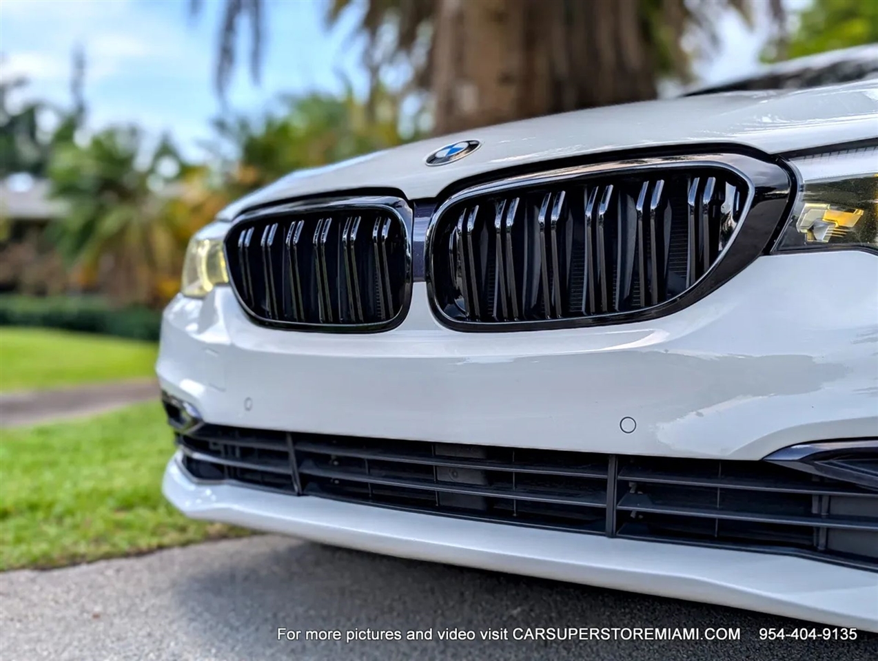 BMW 5-Series  2018