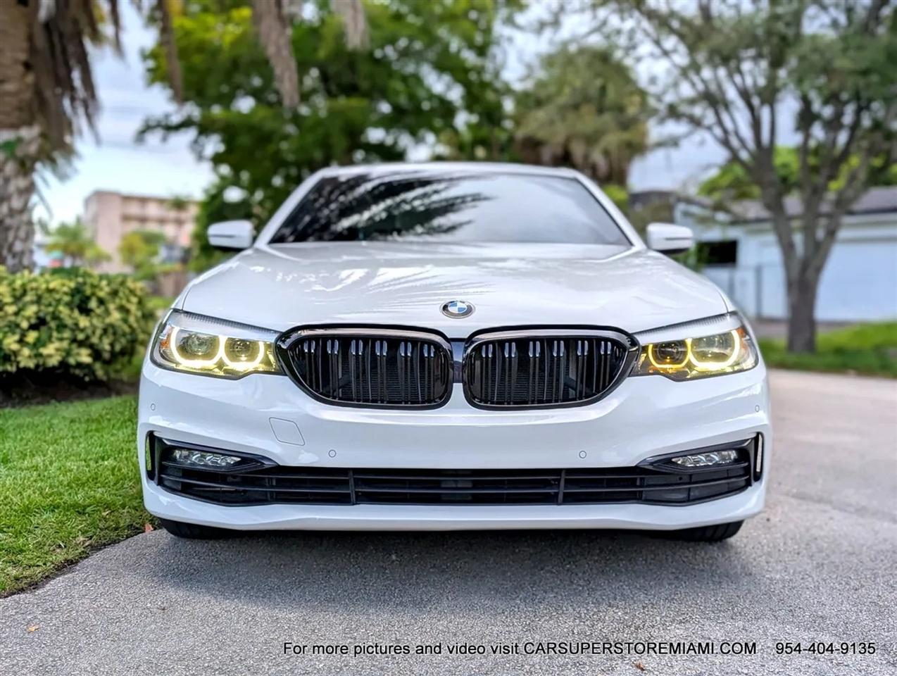 BMW 5-Series  2018