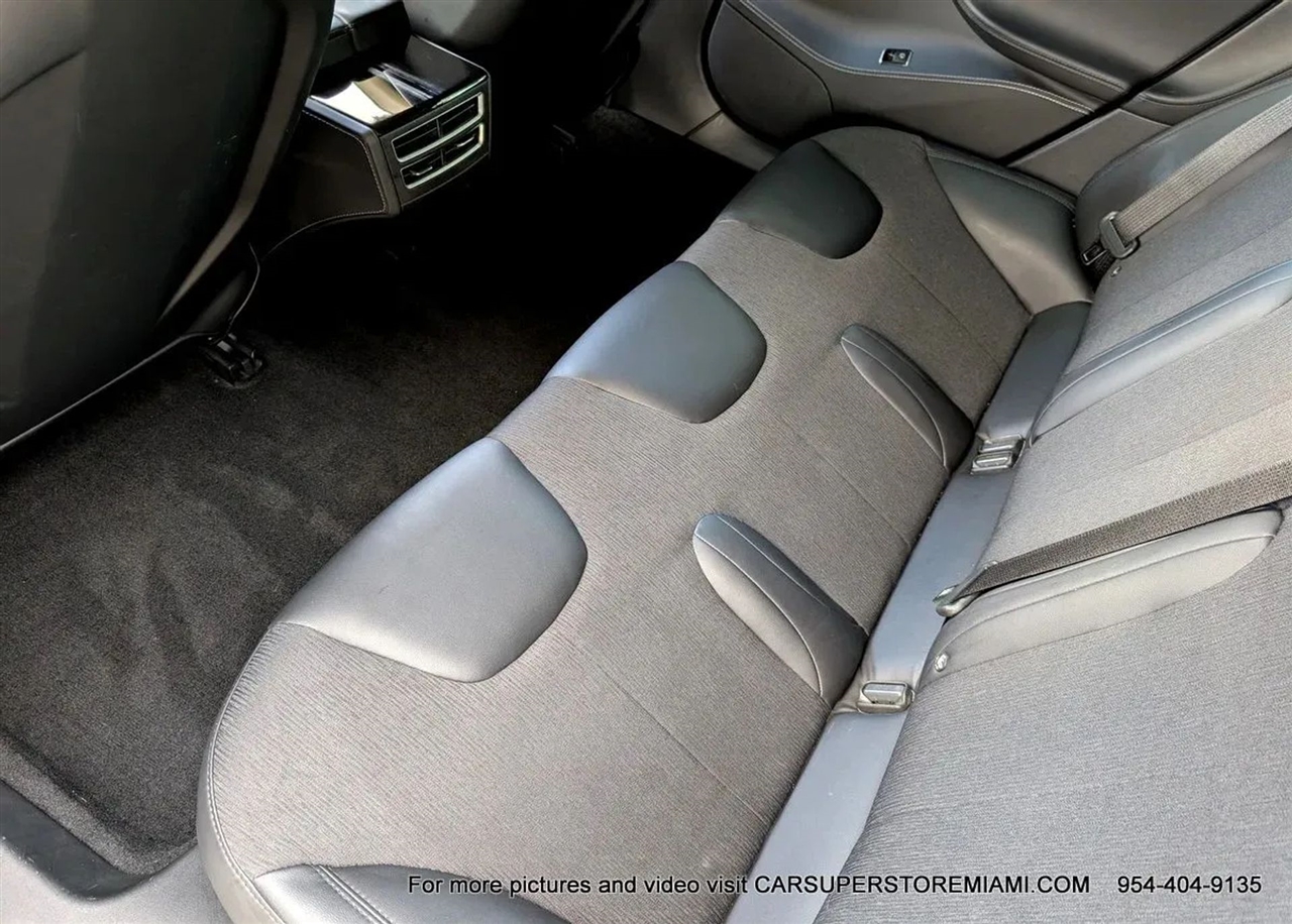 Tesla Model S  2015 Tesla Model S  2015