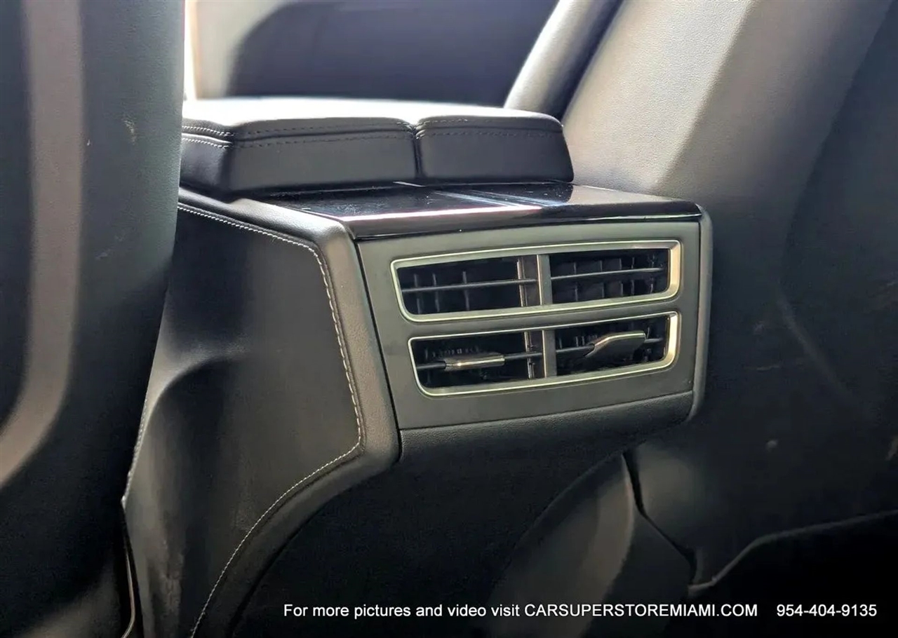 Tesla Model S  2015 Tesla Model S  2015