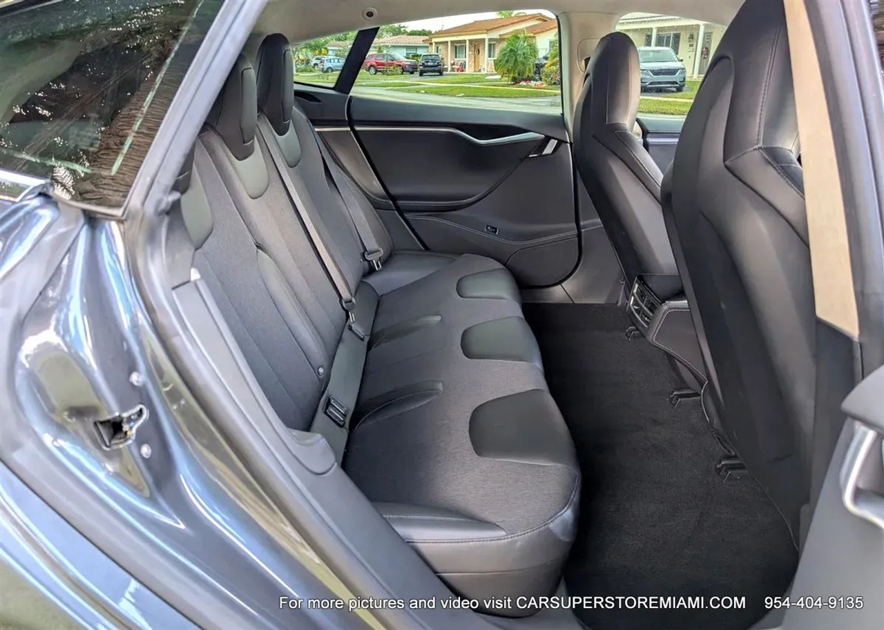 Tesla Model S  2015 Tesla Model S  2015