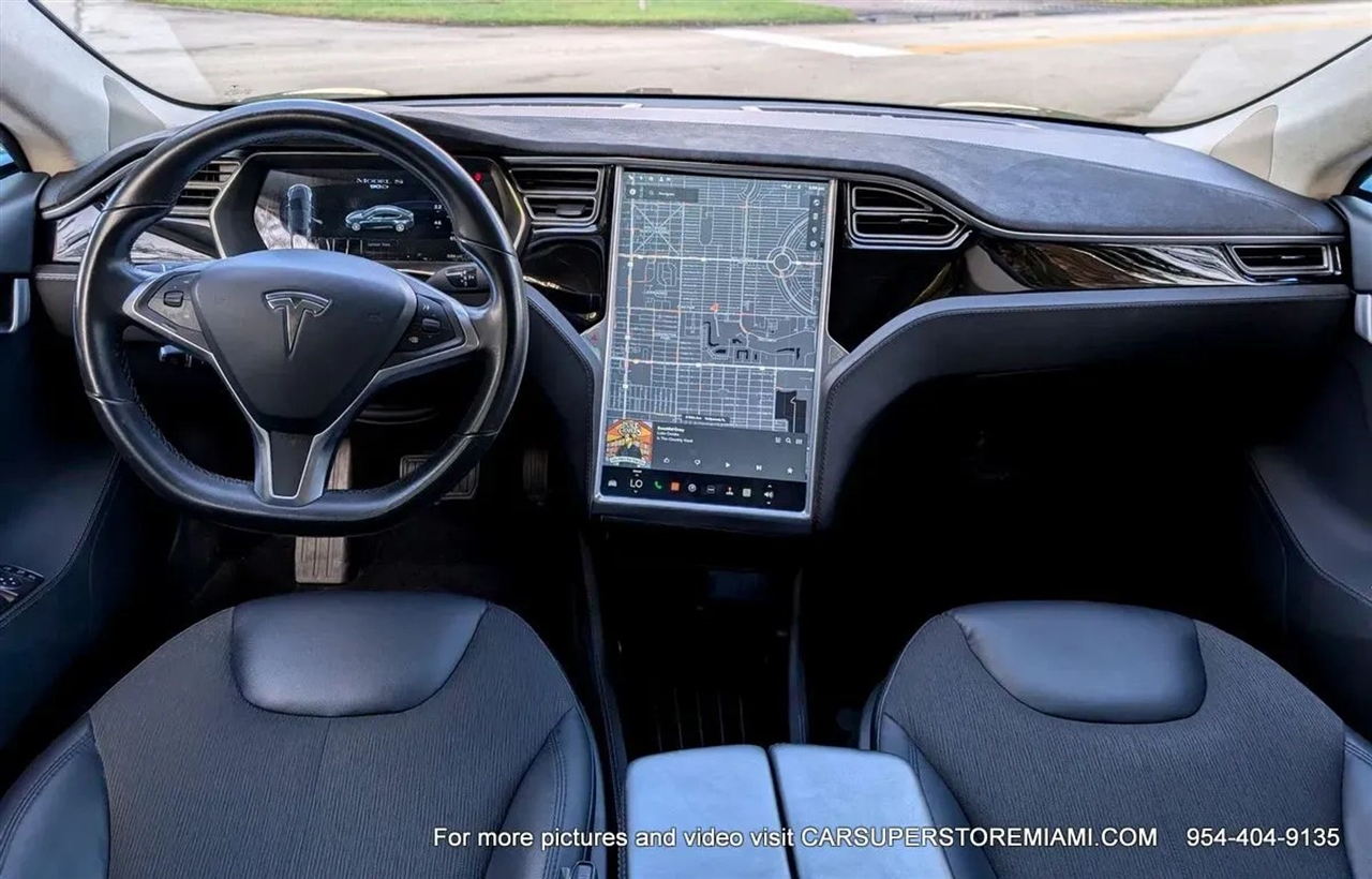 Tesla Model S  2015 Tesla Model S  2015