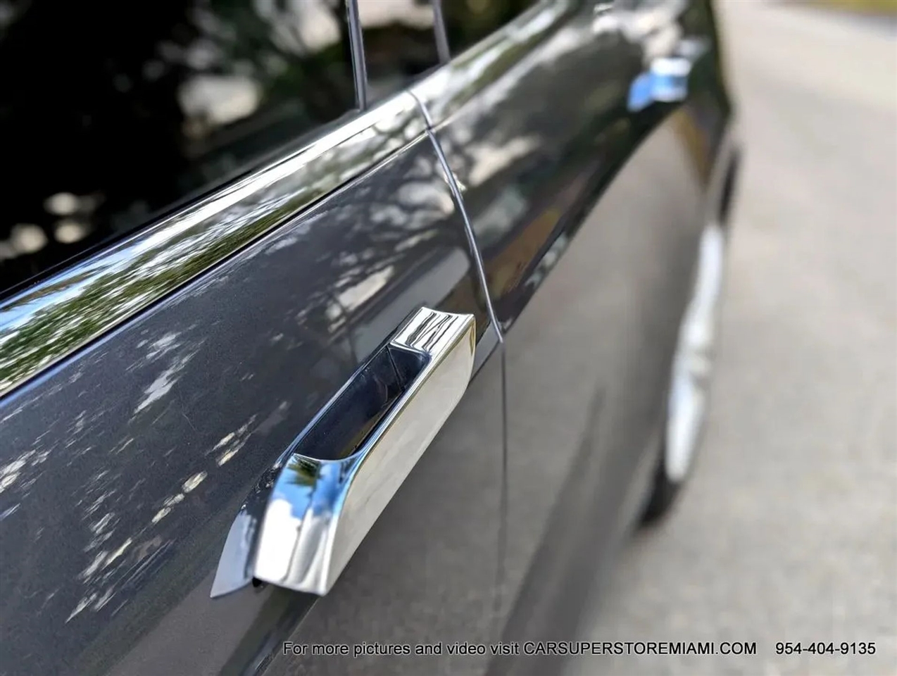 Tesla Model S  2015 Tesla Model S  2015