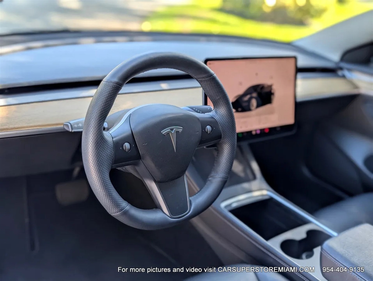 Tesla Model 3  2022