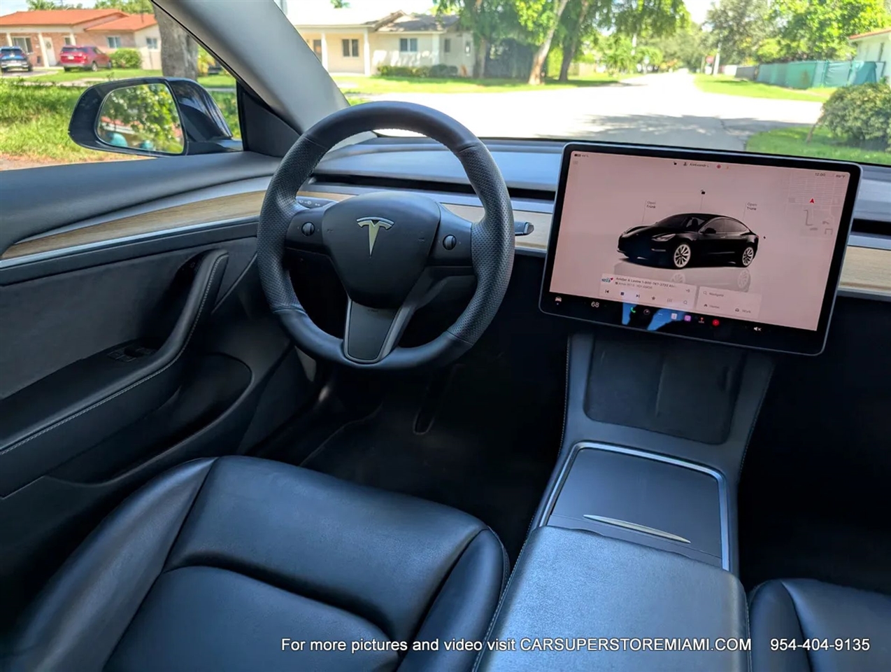 Tesla Model 3  2022