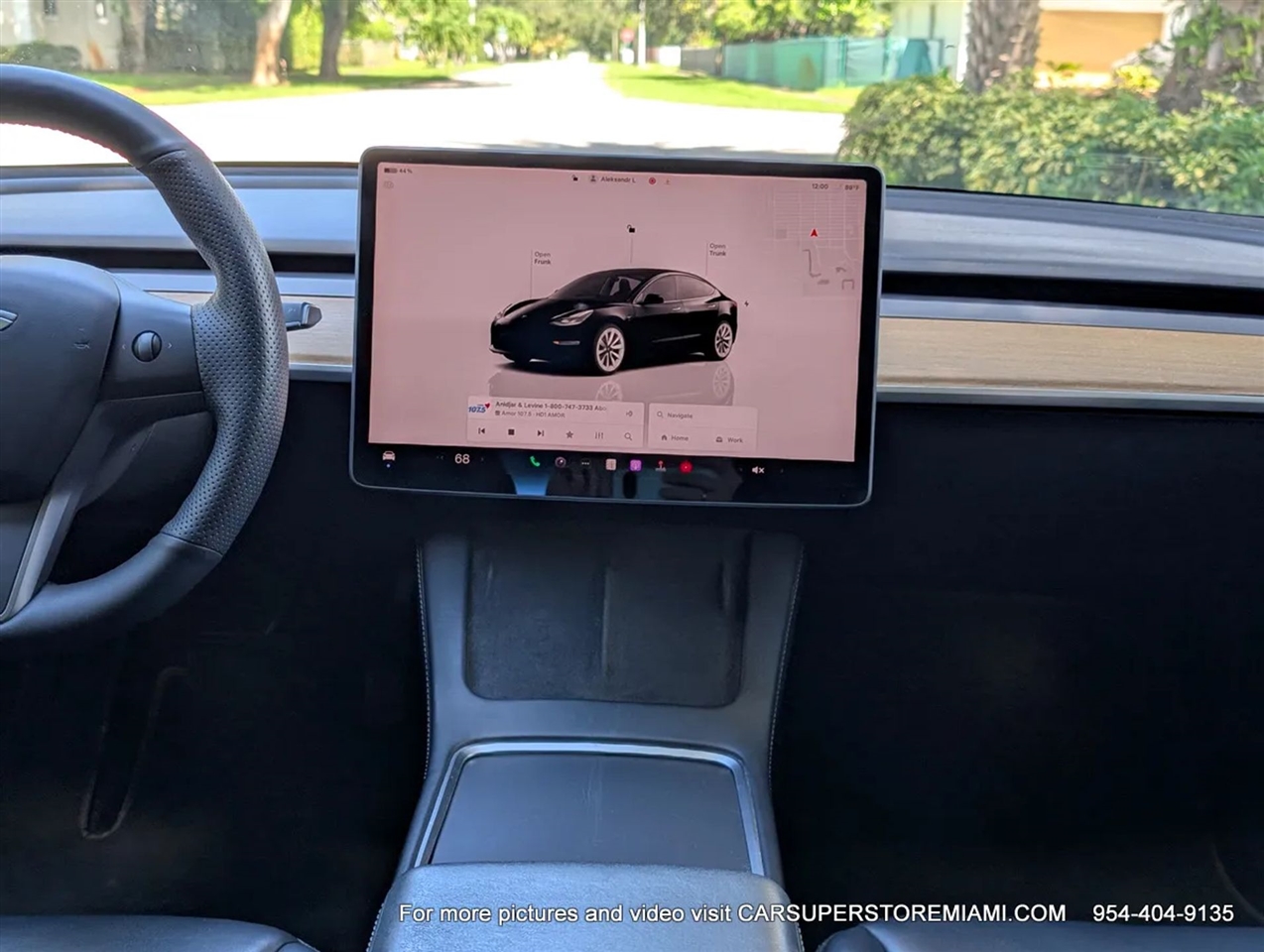 Tesla Model 3  2022