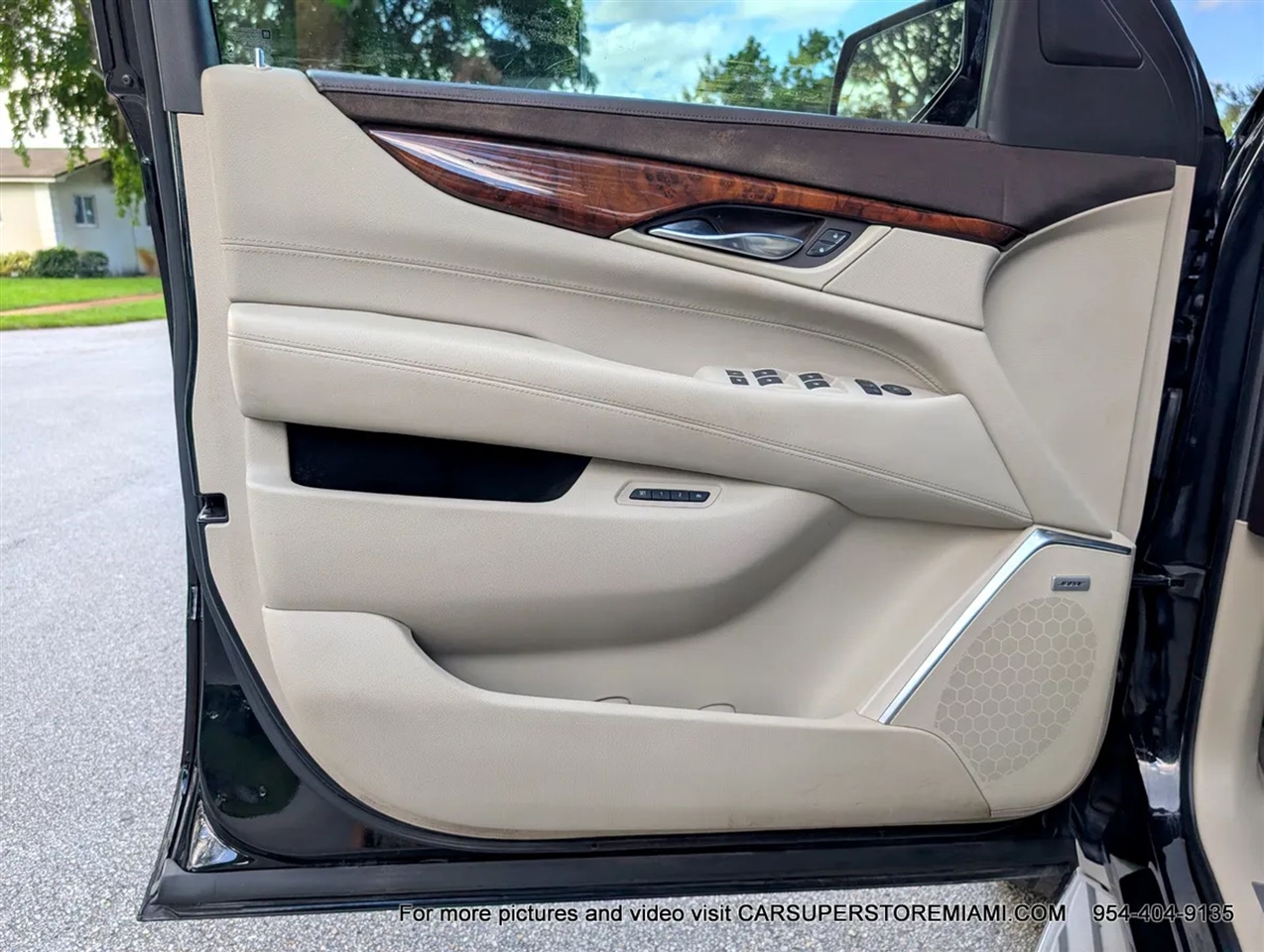 Cadillac Escalade  2015 Cadillac Escalade  2015