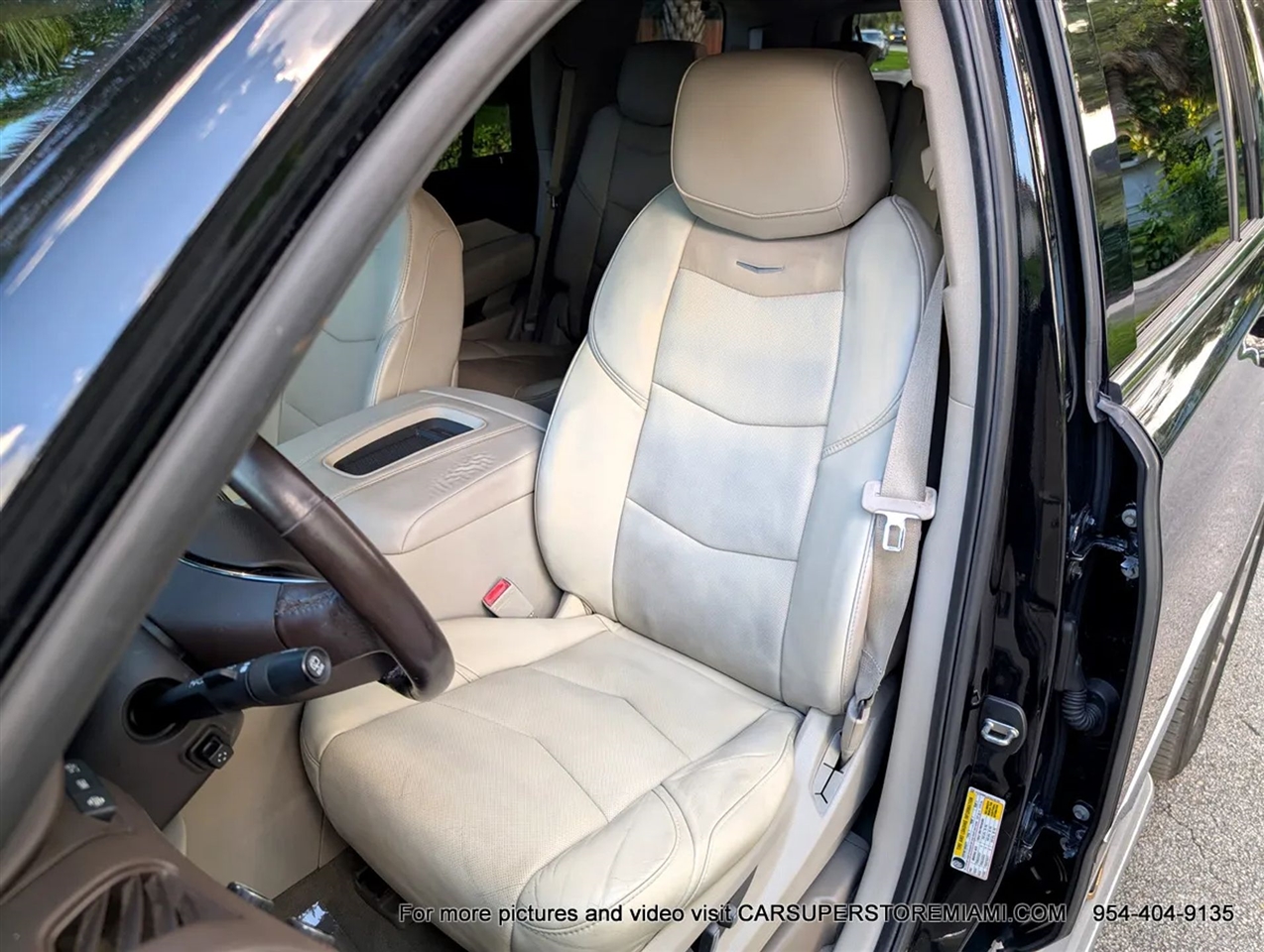 Cadillac Escalade  2015