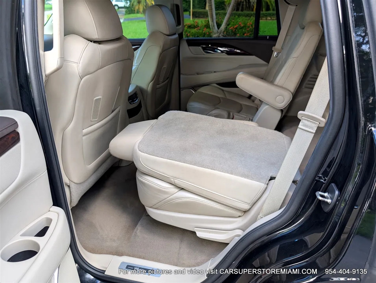 Cadillac Escalade  2015