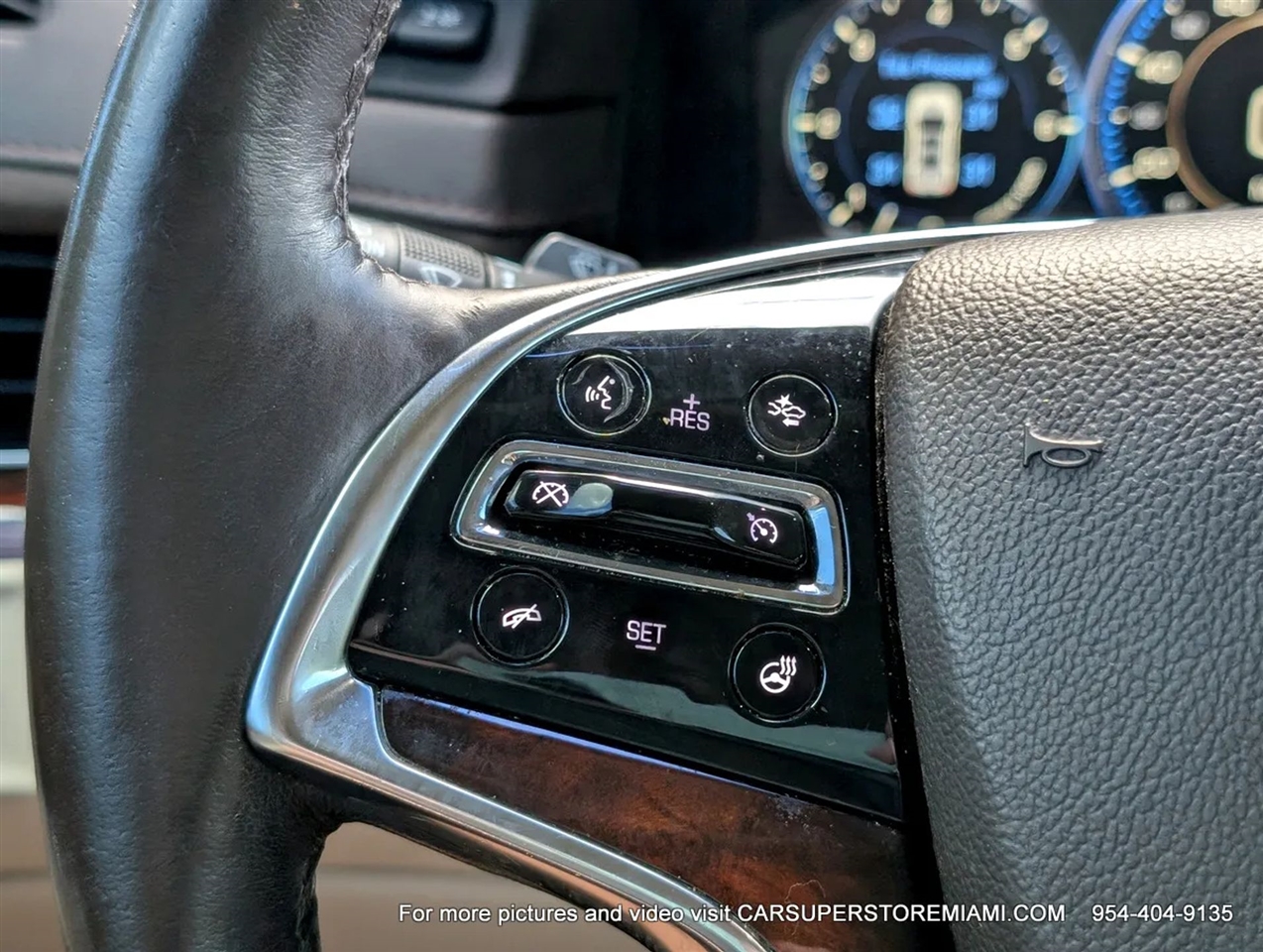 Cadillac Escalade  2015