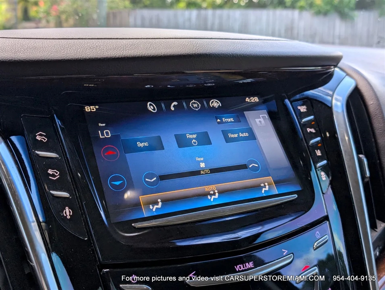 Cadillac Escalade  2015