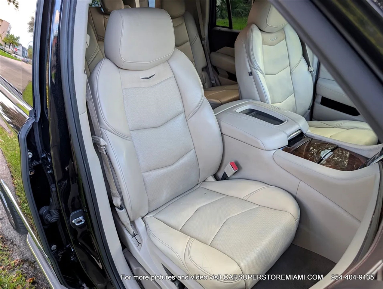 Cadillac Escalade  2015