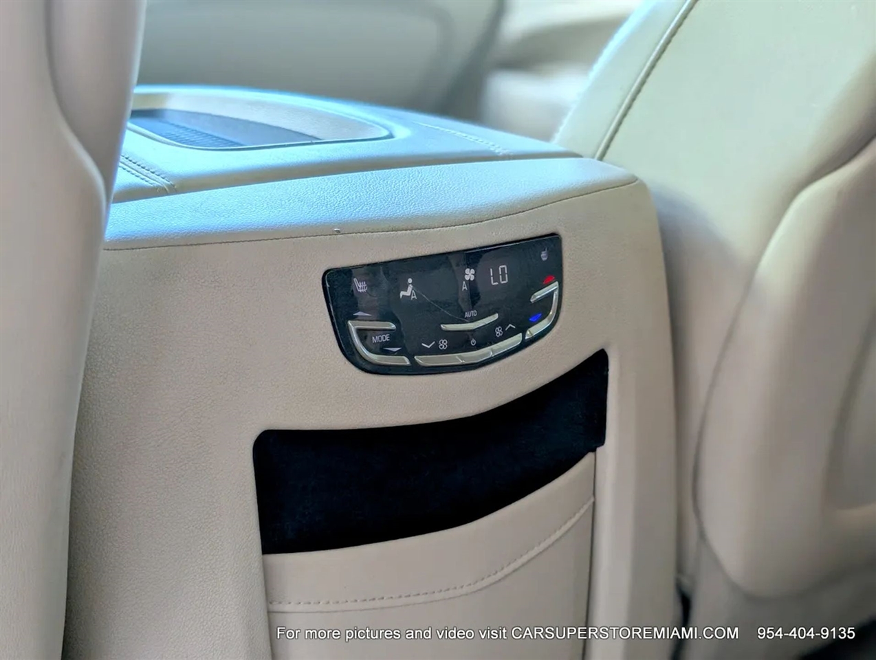 Cadillac Escalade  2015