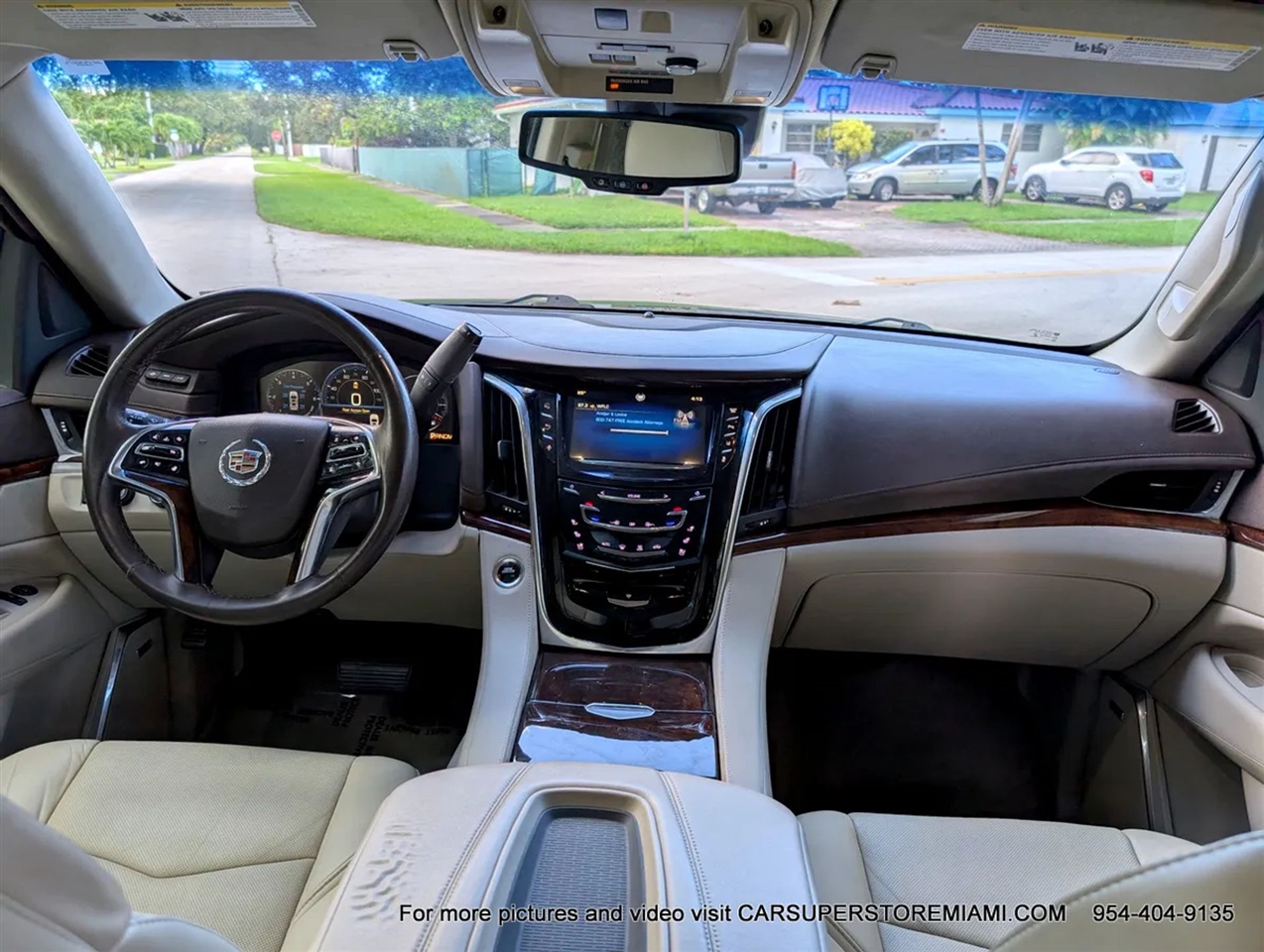 Cadillac Escalade  2015