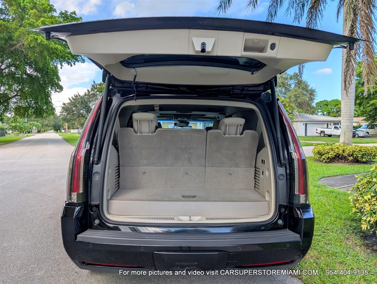 Cadillac Escalade  2015