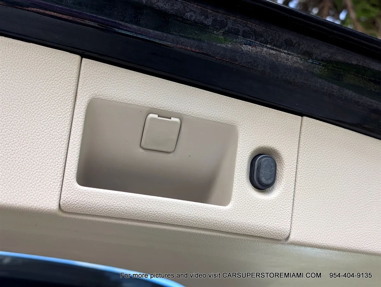 Cadillac Escalade  2015