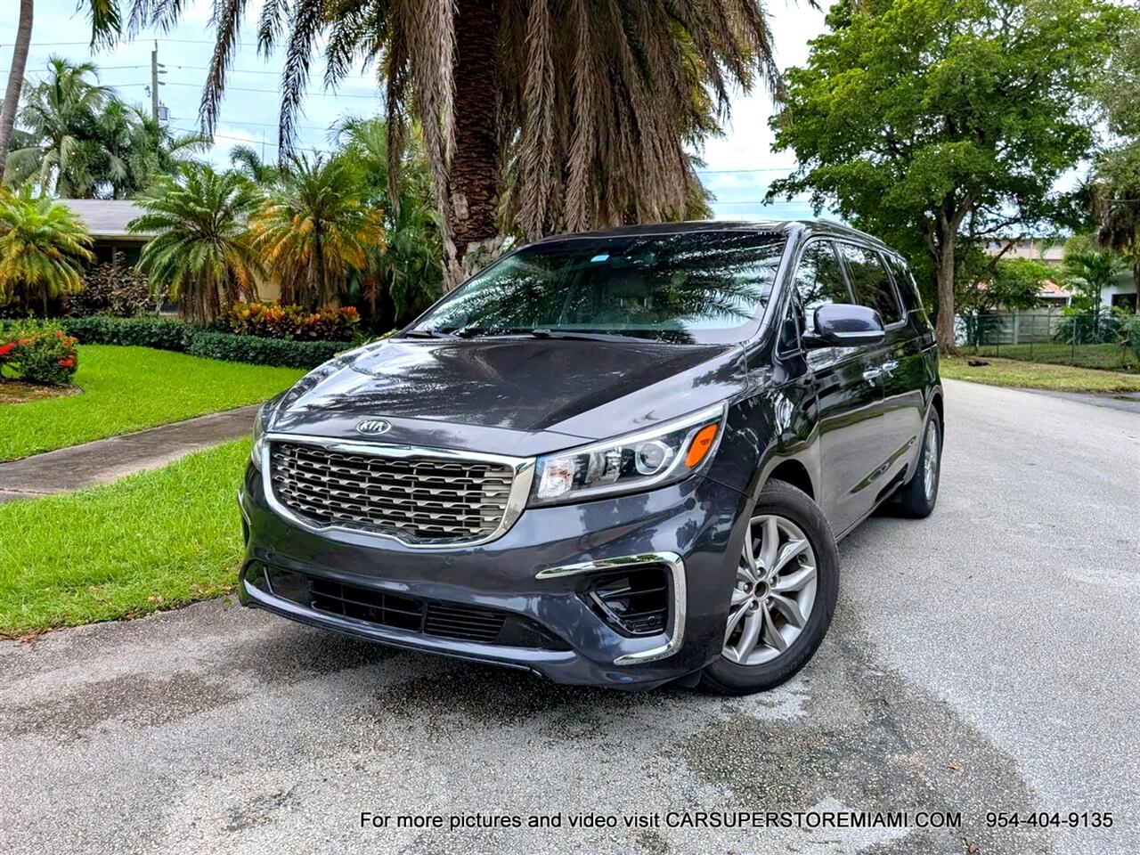 Kia Sedona  2021