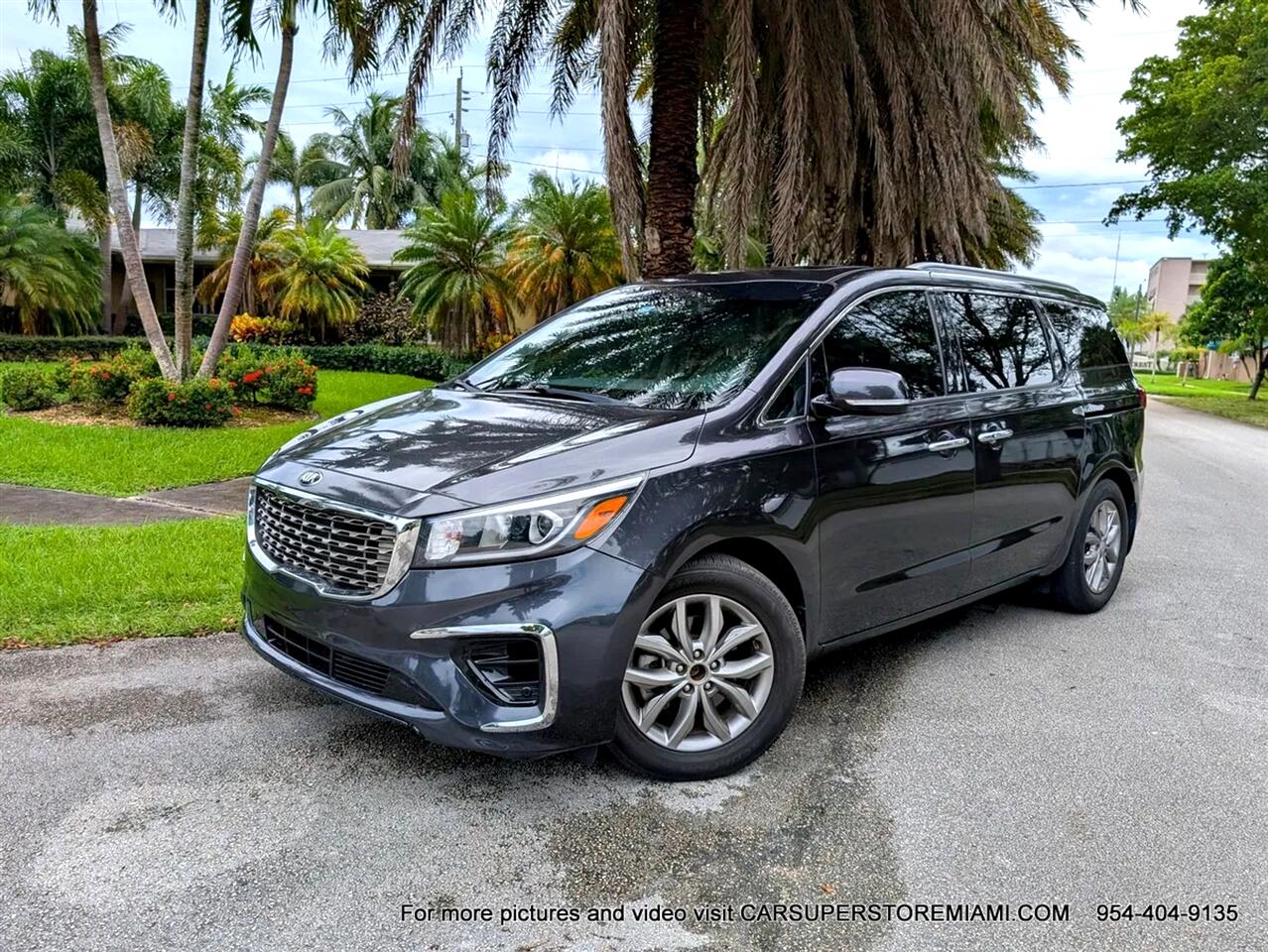 Kia Sedona  2021