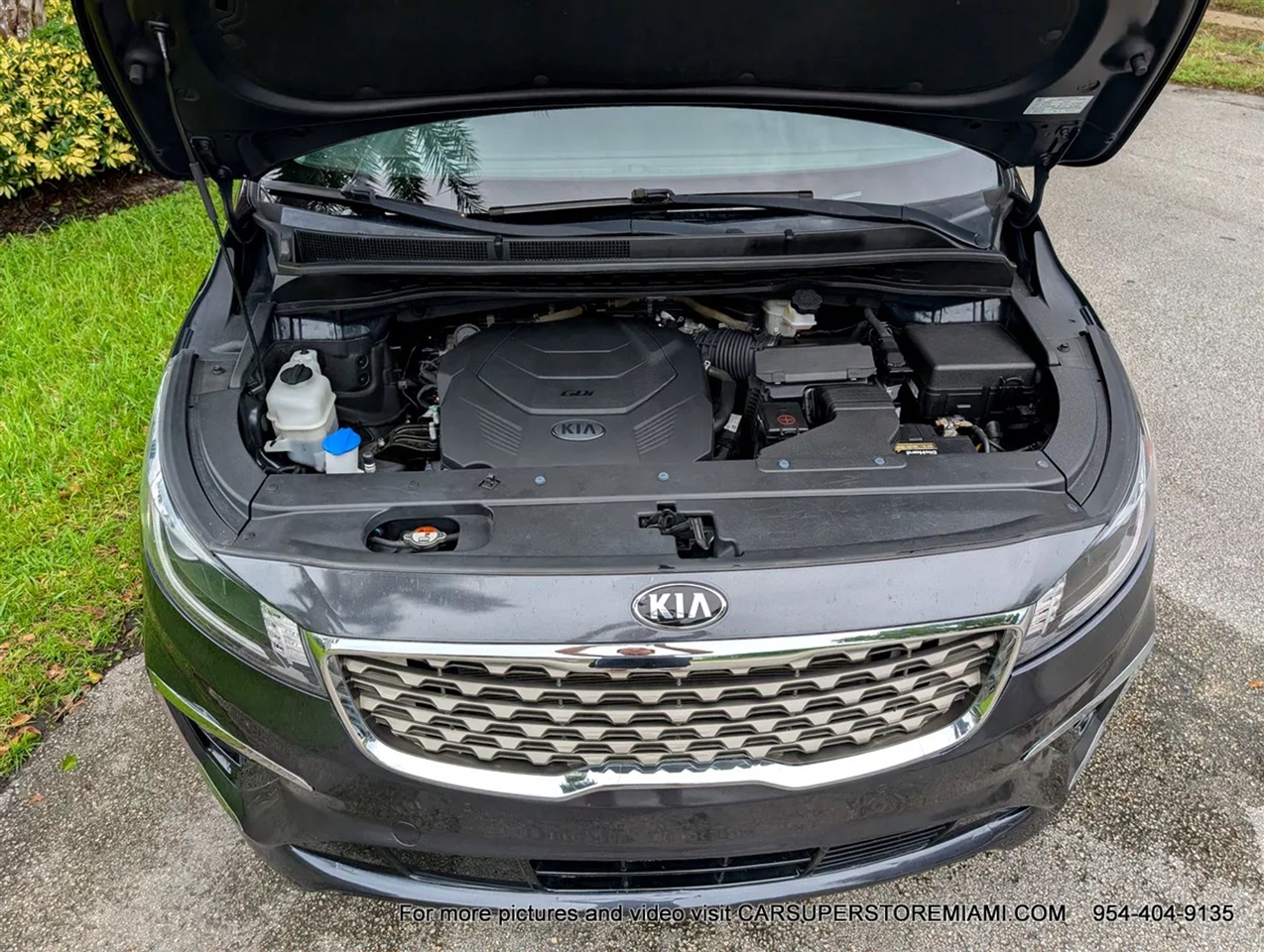 Kia Sedona  2021
