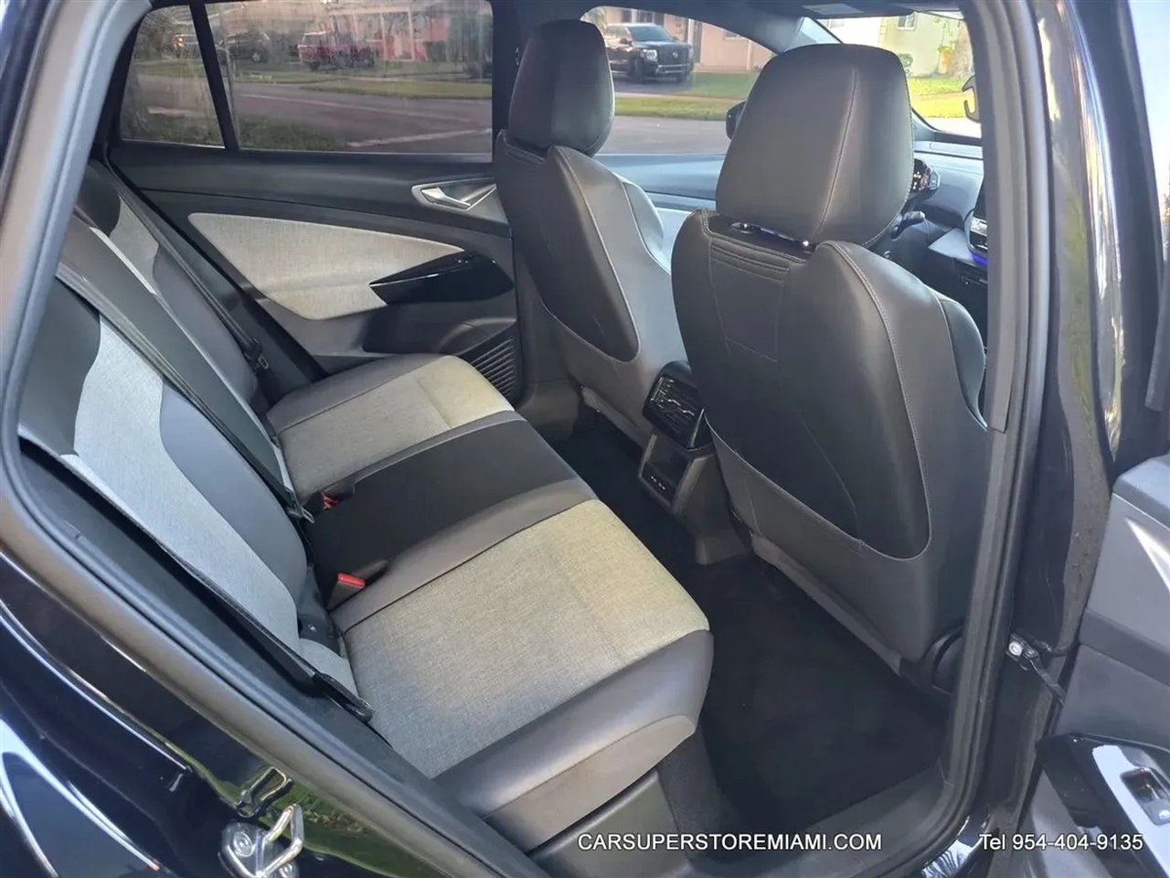 Volkswagen ID.4  2024