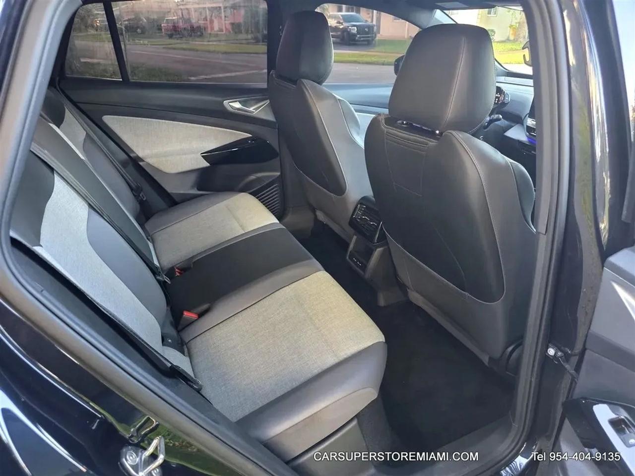 Volkswagen ID.4  2024