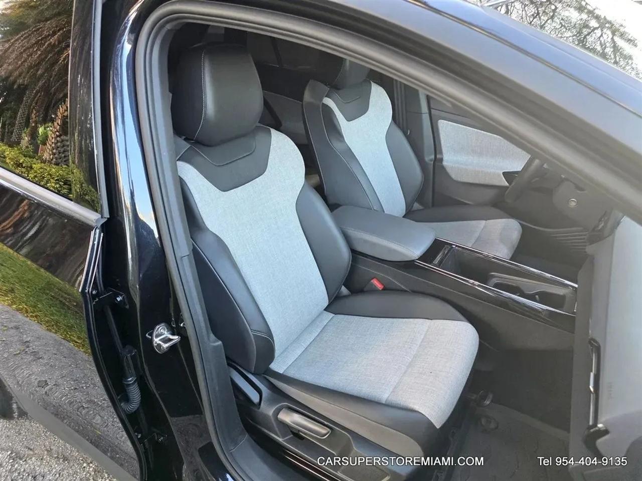 Volkswagen ID.4  2024