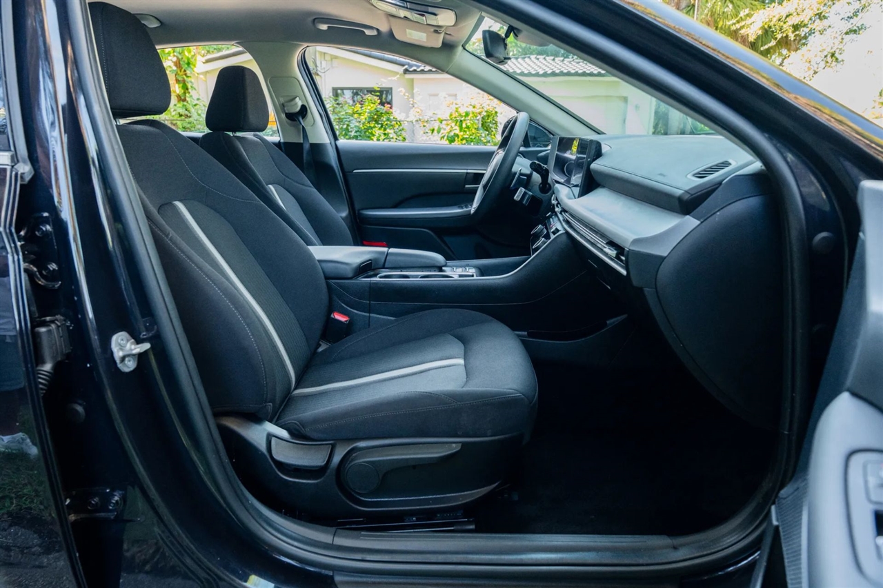 2024 Hyundai Sonata SEL photo 4