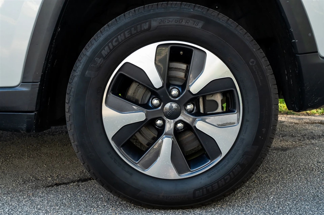 Jeep Grand Cherokee 4xe  2023 Jeep Grand Cherokee 4xe  2023