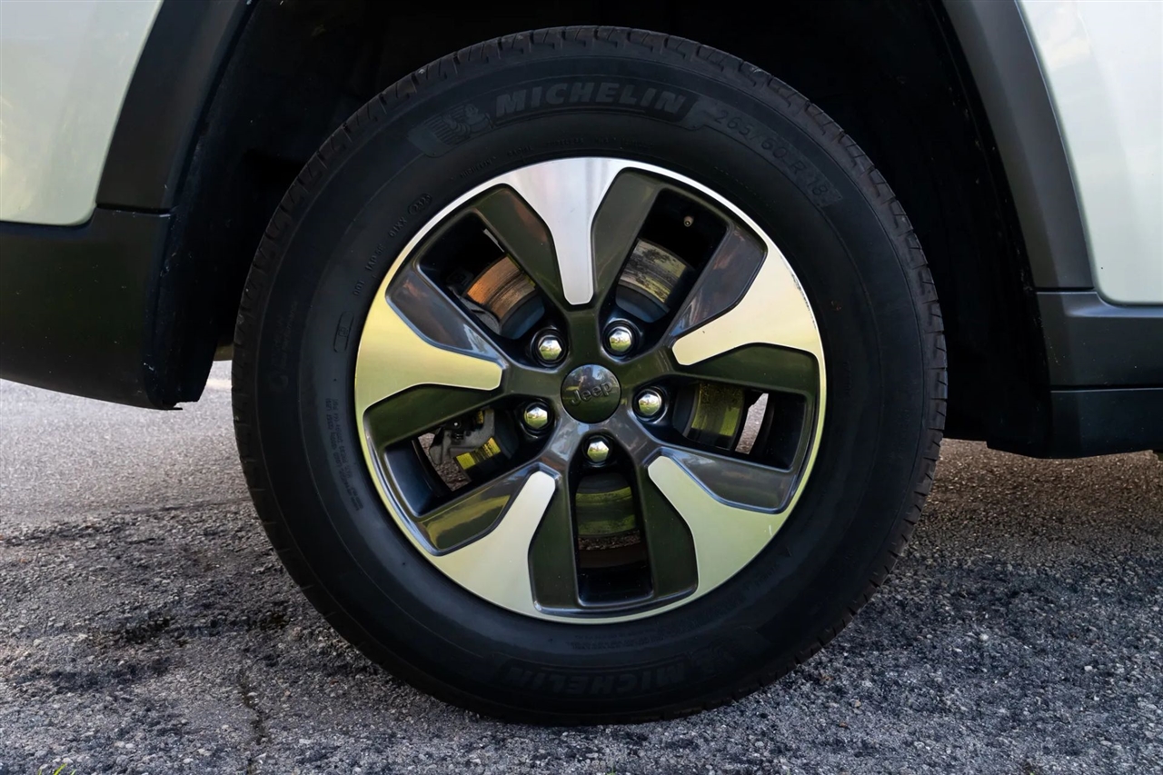 Jeep Grand Cherokee 4xe  2023 Jeep Grand Cherokee 4xe  2023