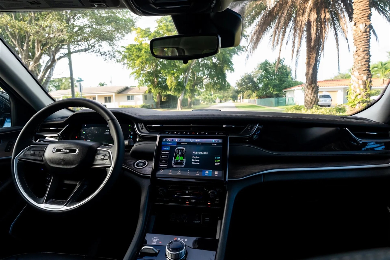 Jeep Grand Cherokee 4xe  2023 Jeep Grand Cherokee 4xe  2023