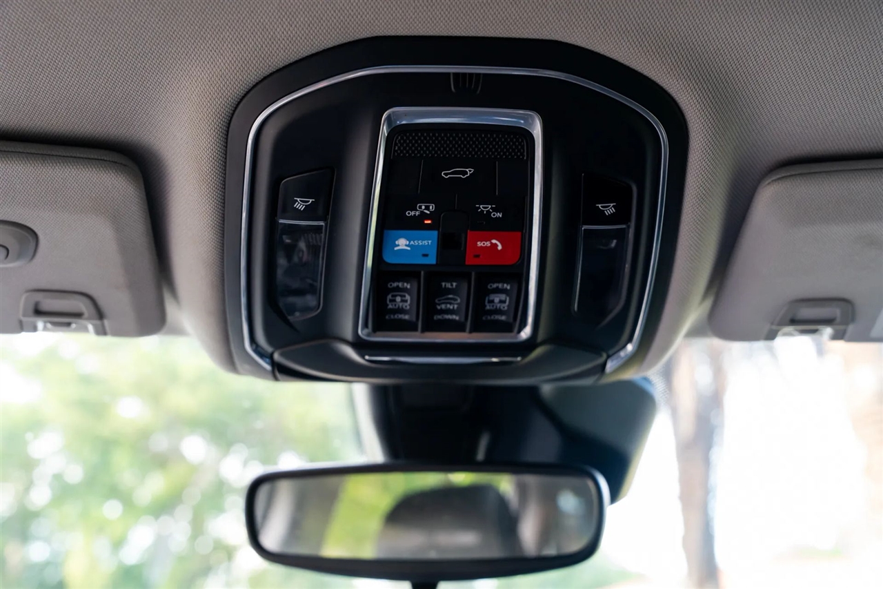 Jeep Grand Cherokee 4xe  2023 Jeep Grand Cherokee 4xe  2023