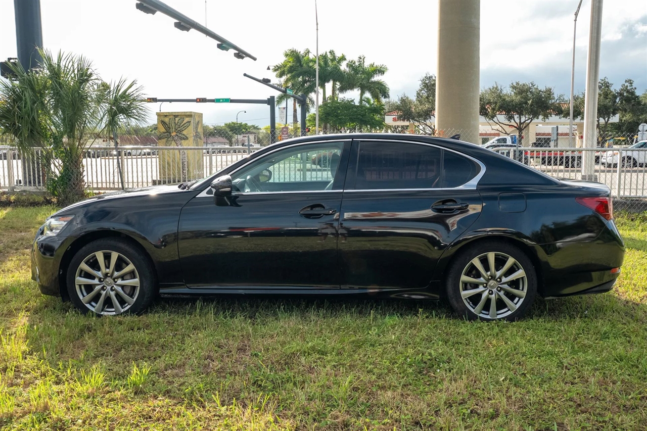 Lexus GS  2013 Lexus GS  2013