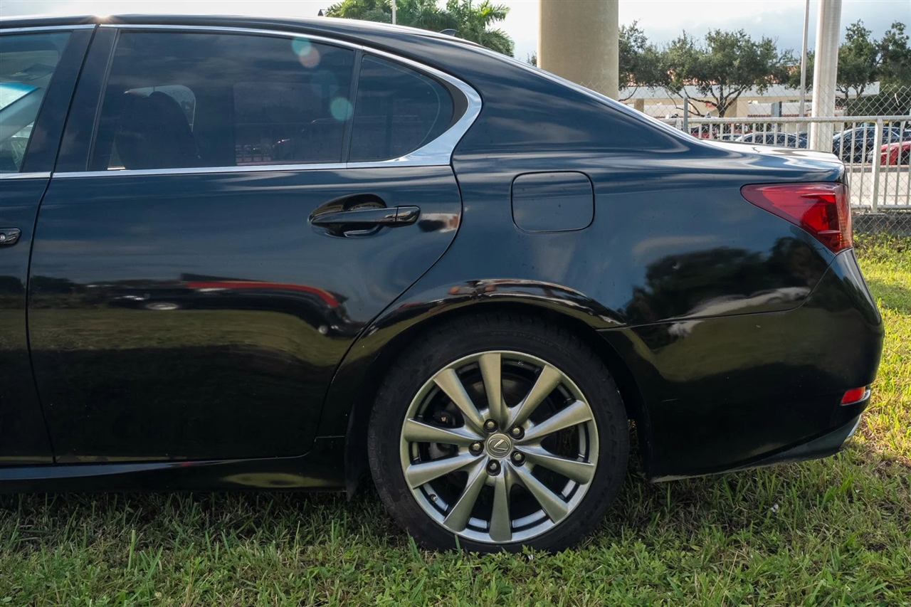 Lexus GS  2013 Lexus GS  2013