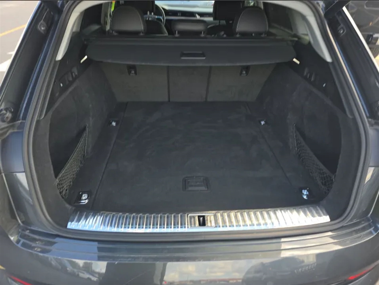 Audi E-Tron  2019 Audi E-Tron  2019