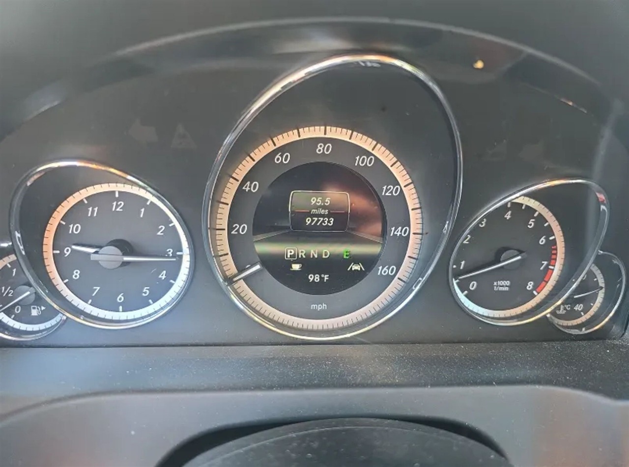 Mercedes-Benz E-Class  2013 Mercedes-Benz E-Class  2013