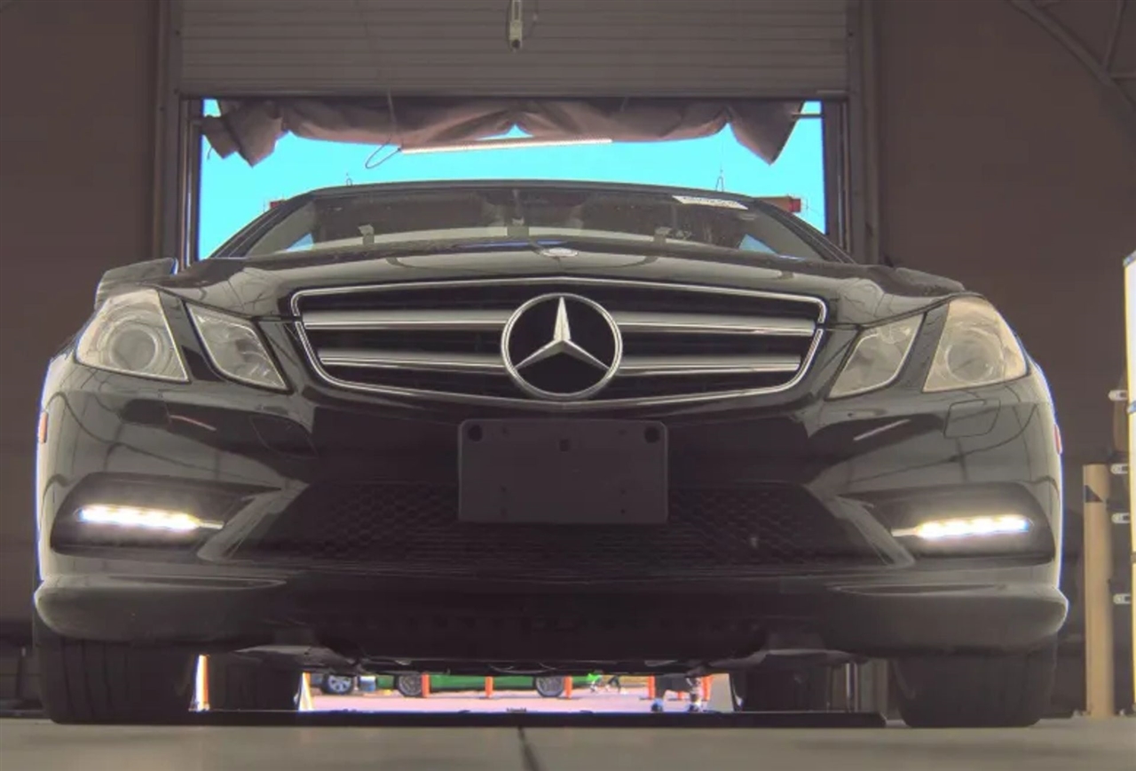 Mercedes-Benz E-Class  2013 Mercedes-Benz E-Class  2013